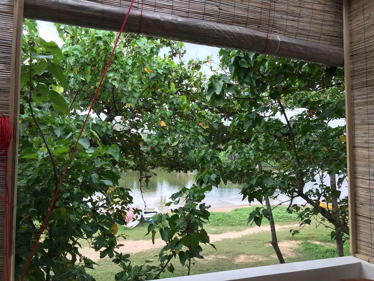 Lake House Hikka Hikkaduwa Bagian luar foto